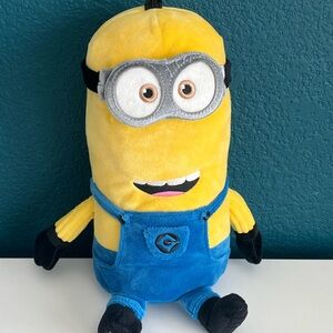Scentsy Buddy Minions Kevin with Scent Pak